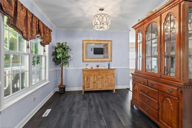 5125 Old Plantation Circle, Winston-salem, NC 27104