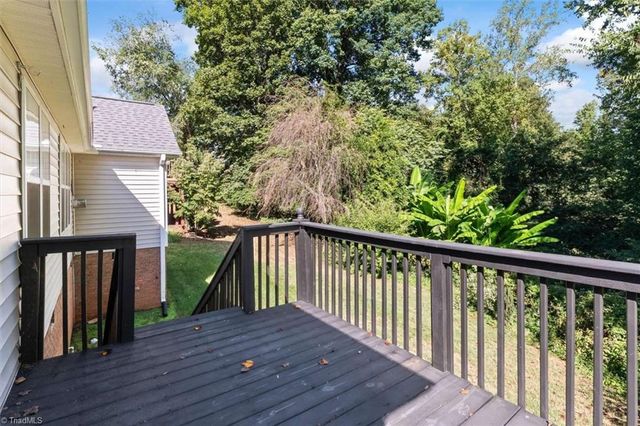 5125 Old Plantation Circle, Winston-salem, NC 27104