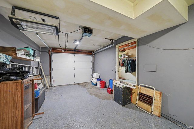 3121 Peddlers Village Road, Goshen, IN 46526