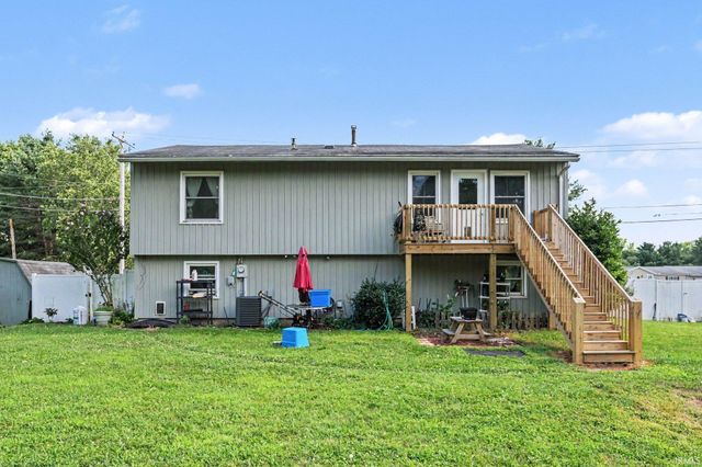 3121 Peddlers Village Road, Goshen, IN 46526