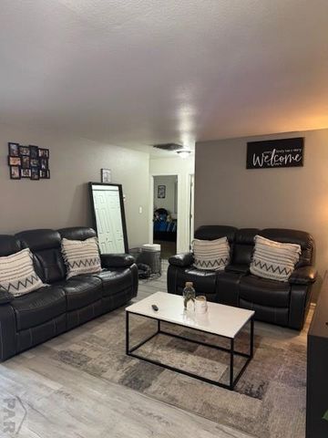 2320 Toronto St, Pueblo, CO 81004