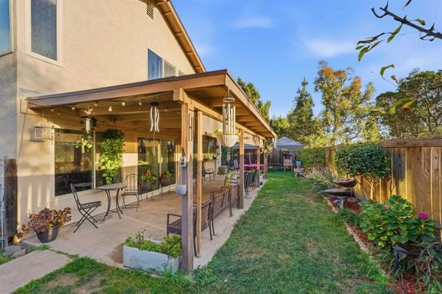 2327 Amber Lane, Escondido, CA 92026