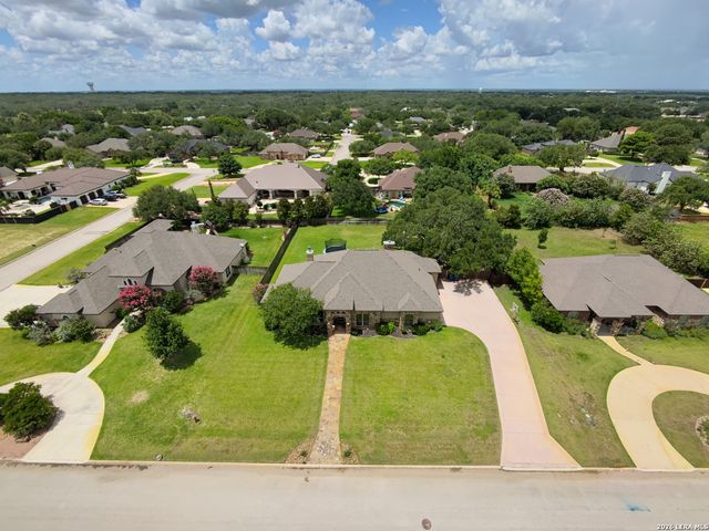 1640 CAMDEN LN, Pleasanton, TX 78064