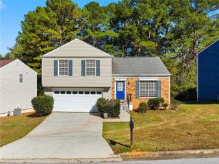 672 Stonebridge Loop, Lithonia, GA 30058