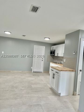 1436 NW 24th Ter, Fort Lauderdale, FL 33311