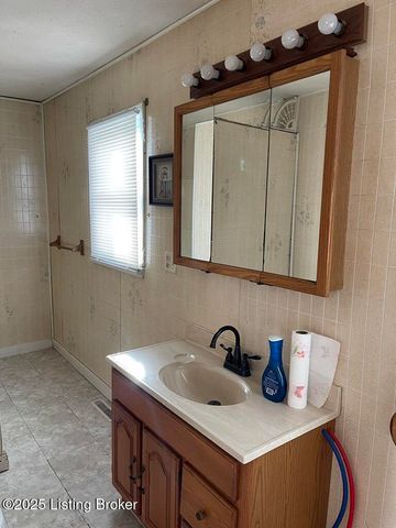 8354 W Kent SR 256, Lexington, IN 47138