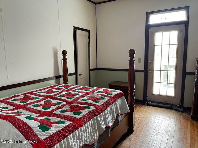 8354 W Kent SR 256, Lexington, IN 47138