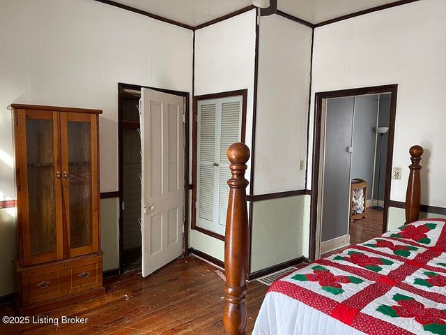 8354 W Kent SR 256, Lexington, IN 47138