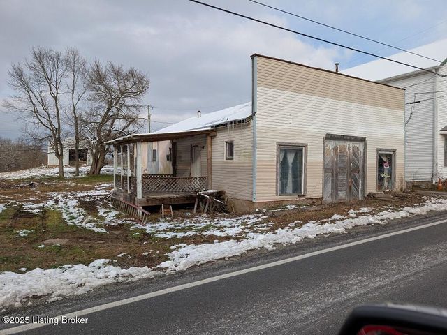 8354 W Kent SR 256, Lexington, IN 47138