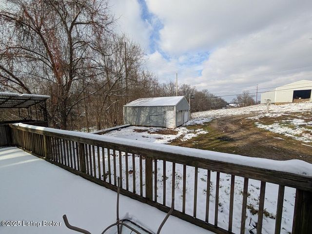 8354 W Kent SR 256, Lexington, IN 47138