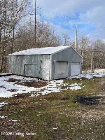 8354 W Kent SR 256, Lexington, IN 47138