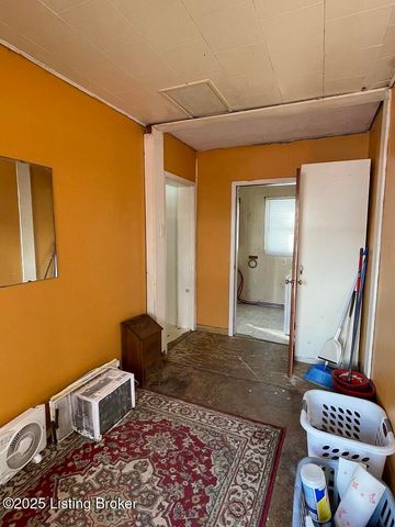 8354 W Kent SR 256, Lexington, IN 47138