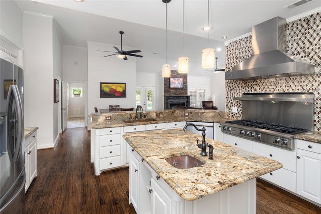 91 Seattle Slew Lane, Fairview, TX 75069