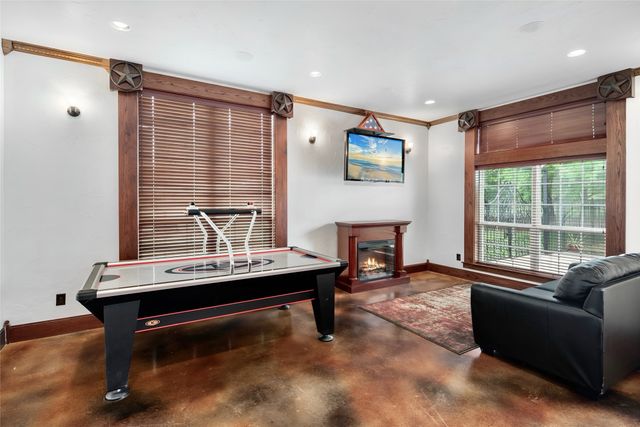 91 Seattle Slew Lane, Fairview, TX 75069