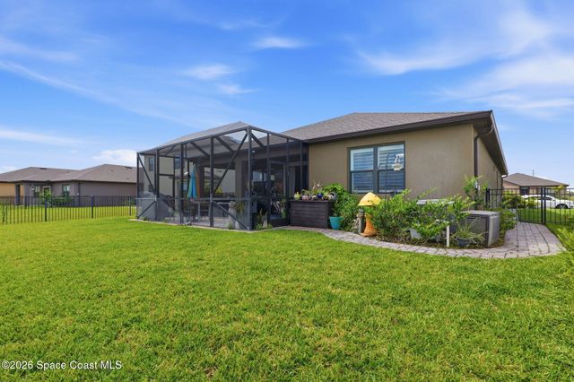 3879 Foggy Mist Road SE, Palm Bay, FL 32909