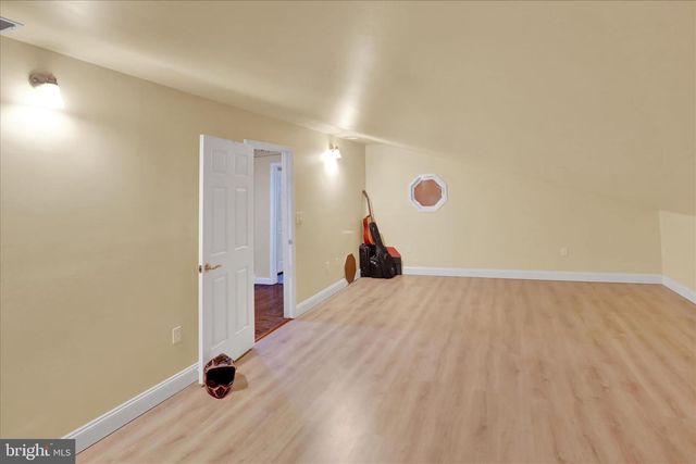 1239 S MEADOW LN, Palmyra, PA 17078