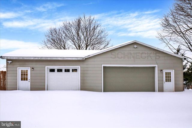 1239 S MEADOW LN, Palmyra, PA 17078