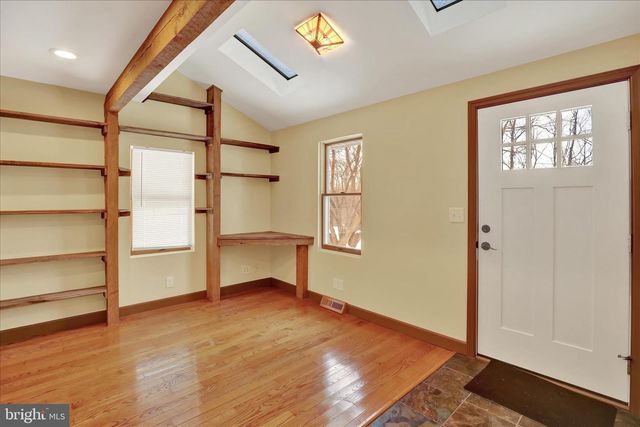 1239 S MEADOW LN, Palmyra, PA 17078