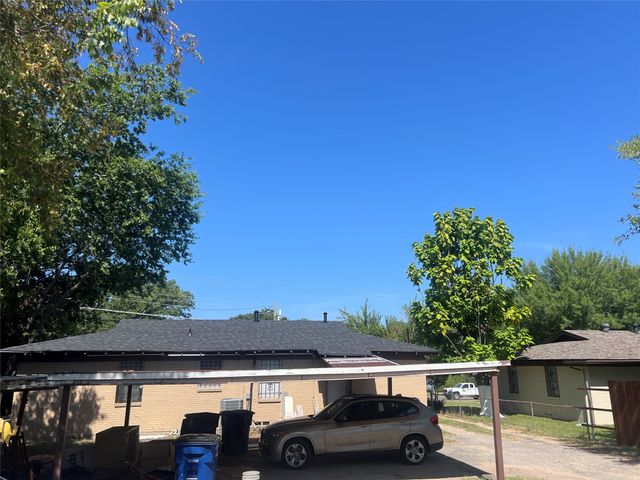366 S St Augustine Drive, Dallas, TX 75217