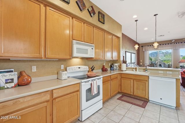 7394 E QUIEN SABE Way, Scottsdale, AZ 85266