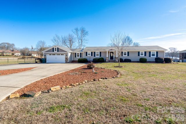 523 Harbor Road, Norwood, NC 28128