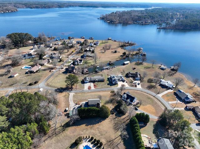 523 Harbor Road, Norwood, NC 28128