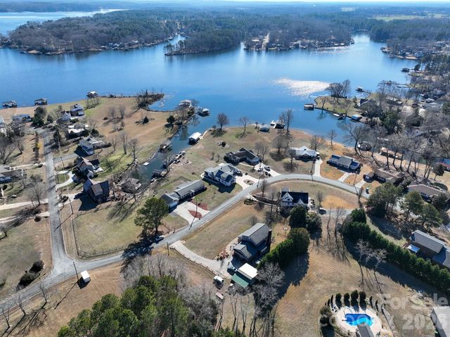 523 Harbor Road, Norwood, NC 28128