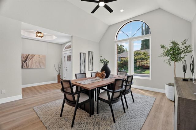 1217 San Simeon Dr, Roseville, CA 95661
