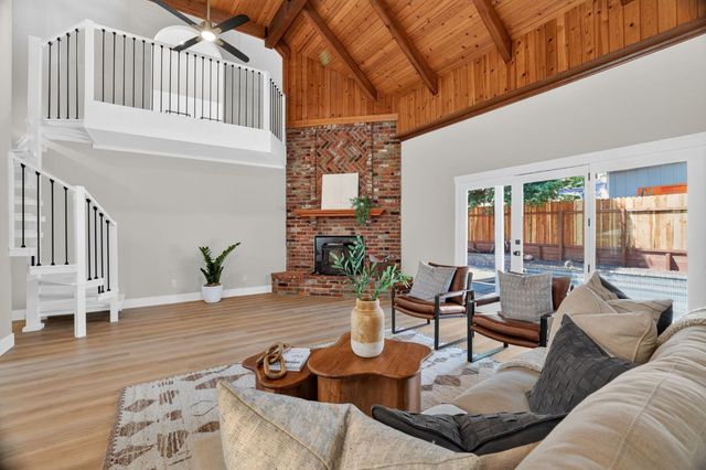 1217 San Simeon Dr, Roseville, CA 95661