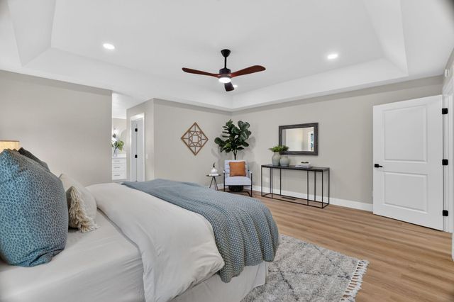 1217 San Simeon Dr, Roseville, CA 95661