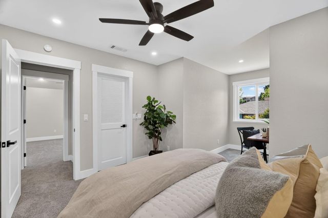 1217 San Simeon Dr, Roseville, CA 95661