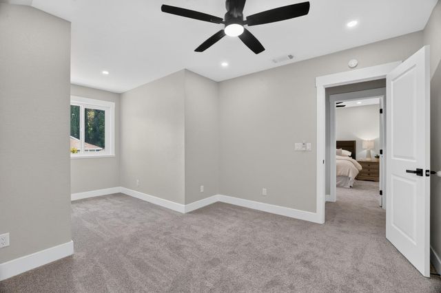 1217 San Simeon Dr, Roseville, CA 95661
