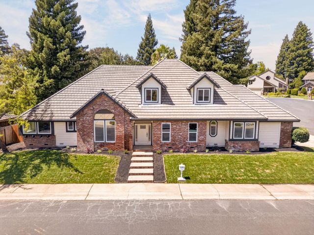 1217 San Simeon Dr, Roseville, CA 95661