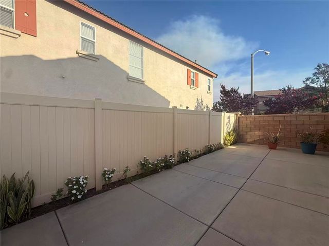 7044 Moonray Court, Eastvale, CA 92880