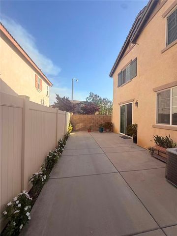 7044 Moonray Court, Eastvale, CA 92880