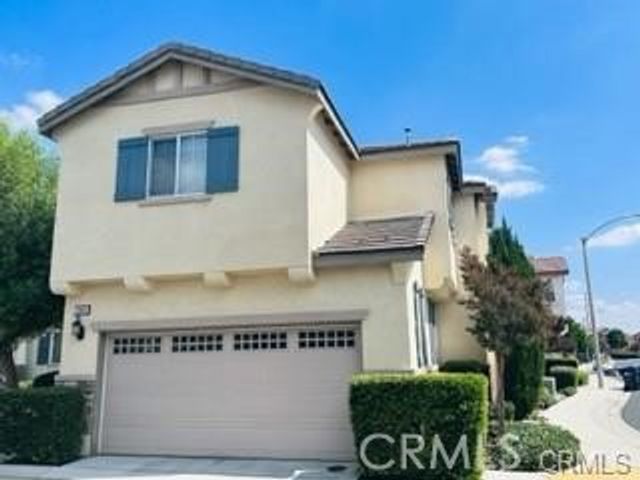 7044 Moonray Court, Eastvale, CA 92880