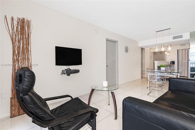 201 178th Dr 215, Sunny Isles Beach, FL 33160