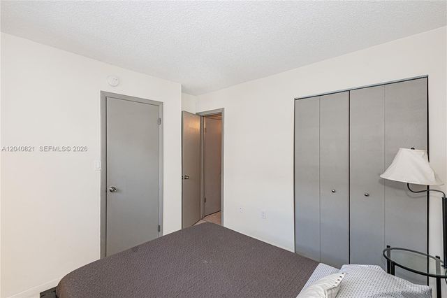 201 178th Dr 215, Sunny Isles Beach, FL 33160