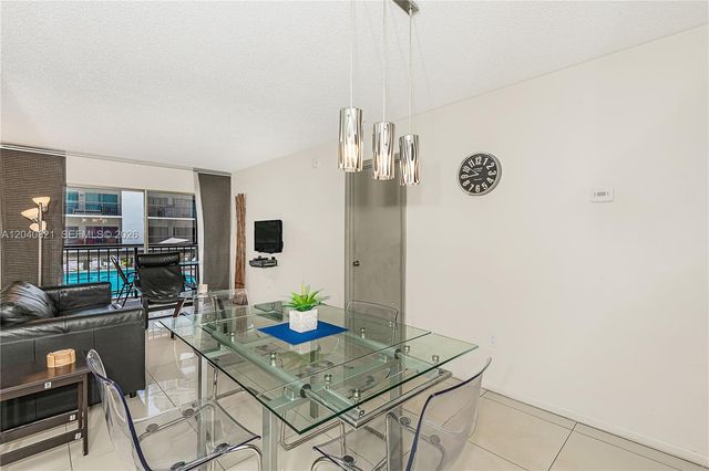 201 178th Dr 215, Sunny Isles Beach, FL 33160