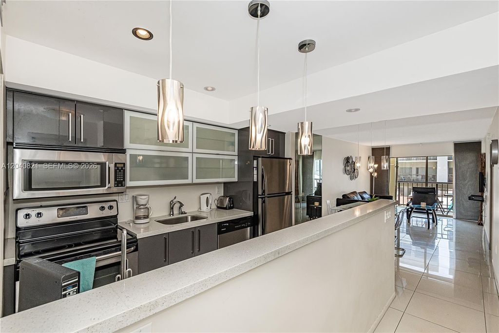 201 178th Dr 215, Sunny Isles Beach, FL 33160