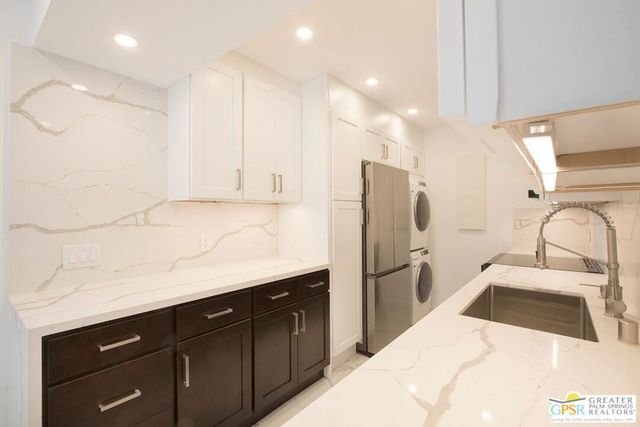 1100 E Amado Road 13C1, Palm Springs, CA 92262