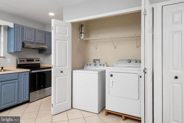1193 OAK AVE, Shady Side, MD 20764