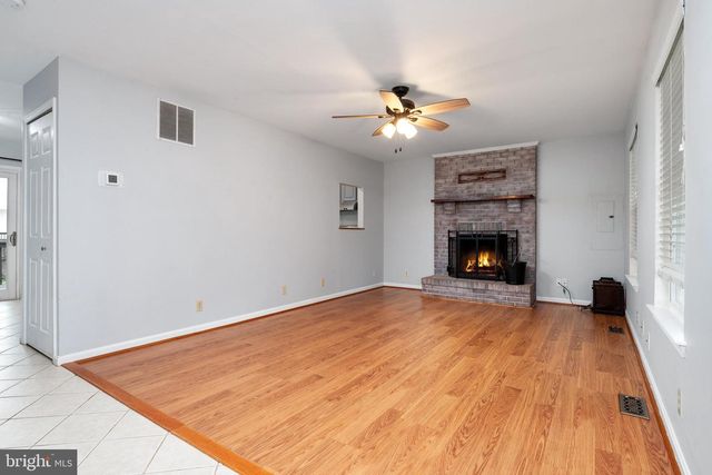 1193 OAK AVE, Shady Side, MD 20764