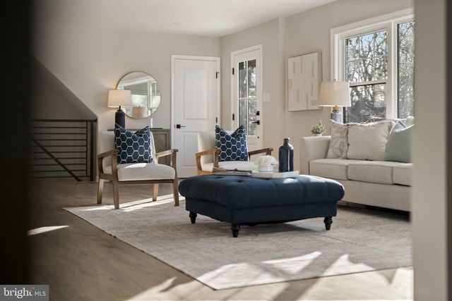 499 COLLINS DR, Springfield, PA 19064