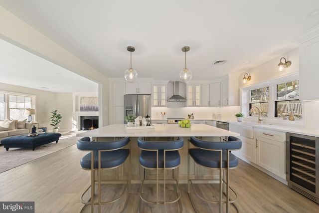 499 COLLINS DR, Springfield, PA 19064