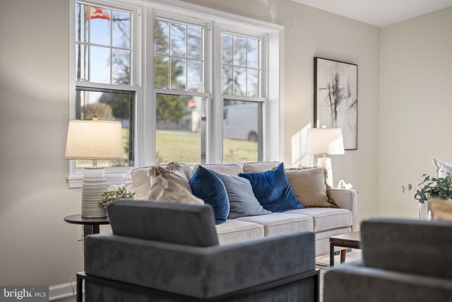 499 COLLINS DR, Springfield, PA 19064