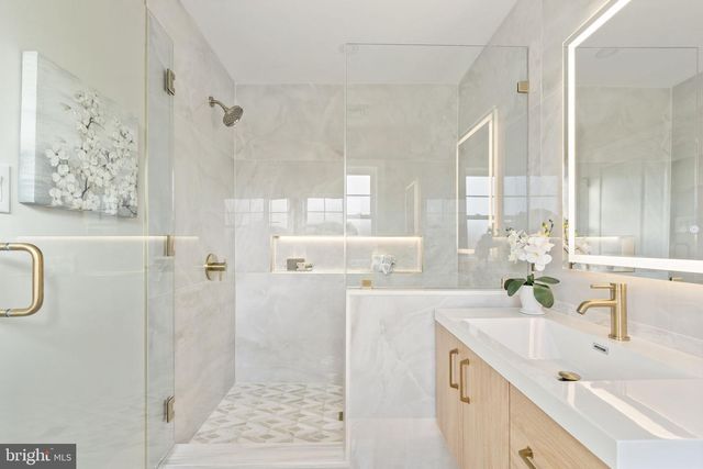 499 COLLINS DR, Springfield, PA 19064