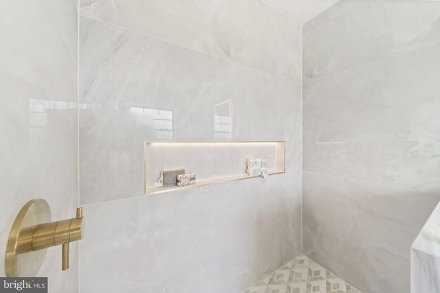 499 COLLINS DR, Springfield, PA 19064