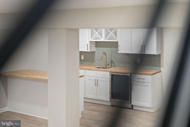 499 COLLINS DR, Springfield, PA 19064