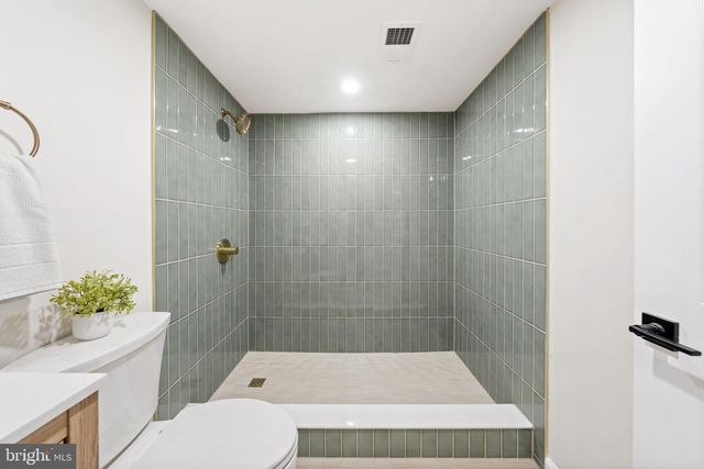 499 COLLINS DR, Springfield, PA 19064